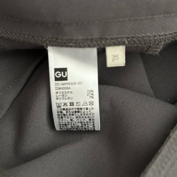 GU Dark Gray Pleated Dress Pants XL Women - Picture 4 of 4